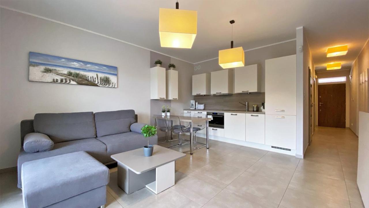 Apartament Plaza 7 - Rezydencja Nadmorska Rogowo Рогово Экстерьер фото